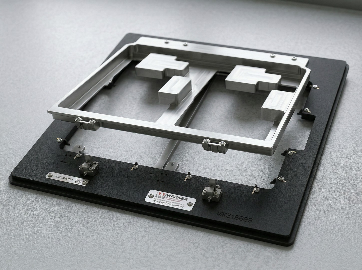 Abdeckung lackfreier Bereiche